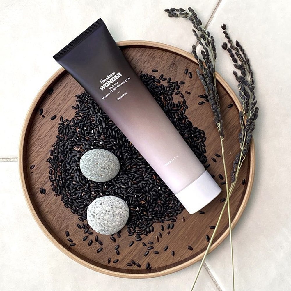 HARU HARU WONDER Black Rice Moisture 5.5 Soft Cleansing Gel 100ml