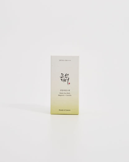 BEAUTY OF JOSEON - Matte Sun Stick : Mugwort + Camelia (SPF50 PA++++)